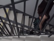 обкончал в подъезде за шоколадку 1/16