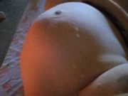 Who wants my  pregnant pussy I needs some cum to give birth  10/16