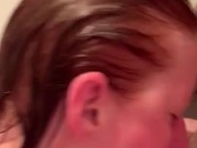 Close up shower blowjob 14/16