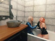 Bath relax in latex rubber with milk, romantic funny fetish video 4/16