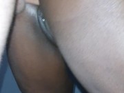 je me fais prendre la chatte a quatre pattes