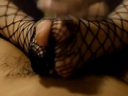 【足コキ】【足交】年下彼女に網タイツでヌルヌルローション足コキされる 2/16