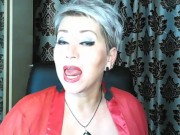 Раскованная зрелая сучка AimeeParadise  мастурбирует в привате! Пизда крупным планом! Давай, детка! 1/16