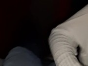 Me urgia mamarle el pito con sus papas en el cuarto 12/16