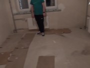 хозяйка квартиры пришла за сексом обкончал лицо и волосы 1/16