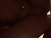 Быстро трахнула друга семьи перед тем, как пойти спать к мужу. 5/16