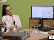 VIP4K. L'agent peut accorder un prêt à bébé si elle satisfait tous ses besoins 4/16