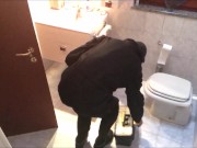 ANTEPRIMA - BIONDA ITALIANA SI FA SCOPARE DALL'IDRAULICO 3/16