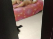 Encuentro a Mi Amiga Masturbandose y Me la Cojo, Casi me Vengo Dentro de Ella 1/16