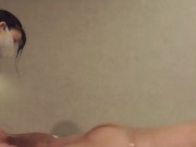 【六本木メンズエステ】神楽まどか（25）のマイクロビキニ密着施術のすごさは、横から見るとより伝わると思います。しなやかにしなる背中とスライムのようなオッパイの饗宴！ 3/16