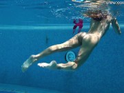 Underwater erotics with pornstar Tiffany Tatum 15/16