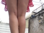 Desesperada sin calzones en la lluvia 12/16