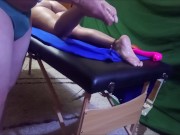 Masaje amateur a chica de cuerpo y pies realizado por chico CD travestido de culo espectacular 13/16