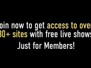 Like Smelly Sneakers? Hot Little Bailey Paige Gets Jizz On Her Sweet Feet! 1/16