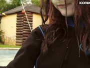 Swimming pool submerged babe masturbates 2/16