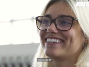 CastingFrancais - Stunning Canadian Babe Hardcore Pussy Fuck Leads To Hot Squirting 4/16