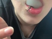 Messy hair, no makeup 13/16