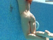 Russian Nicole Pearl gets really horny in the pool 16/16