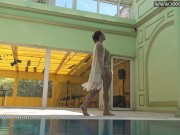 Russian Nicole Pearl gets really horny in the pool 2/16