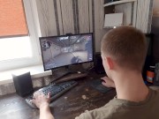  моя подруга развела на секс пока я играл в CS GO  1/16