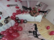 Zaawaadi VR Valentine with Fuck Maschine 14/16