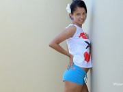 WOWGIRLS EXCLUSIVE Hot girl with amazing body and beautiful face, exclusive solo masturbation videos. 2/16