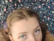 милая страстно отсасывает член и яйца чтобы получить на лицо порцию вкусной тёплой спермы 5/16