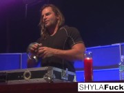 Sexy Shyla Stylez's hot threesome! 10/16