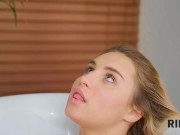 RIM4K. Ardent sex makes gal in the mood to please guy with rimming 10/16