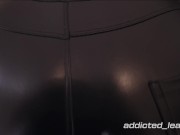 Fucked milf in leather leggings 16/16