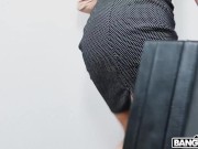 BANGBROS - Big Tits Cougar Psychologist Mckenzie Lee Helps Client With Prescribed Sex 2/16