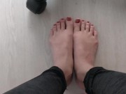 FOOT CUM ON SEXY FEETS NAILED FEET CREAM 6/16