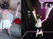 GAMER GIRL GETTING FUCKED BY A BEAUTIFUL BEAT SABER MAP 10/16