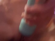 Shaking Feathers Laughing Orgasms Amateur Milf 16/16