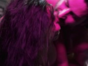 Ésta bartender se tira al cliente casado que la tiene loca 16/16