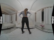 Gizelle Blanco - WankzVR - That's A Stretch! 1/16