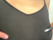 Fカップのノーブラ乳首オナニー。エアリズムの上からペンで乳首を弄ってみたら… 14/16