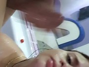 Me folla dentro del jacuzzi y me trago su gran semen 13/16