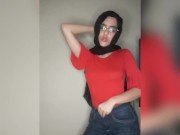 الرقص بهذا الشكل يجعل سنتي ساخنة 6/16