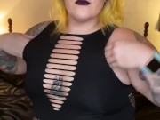 chubby goth pounding my cunt until im dripping cum 1/16