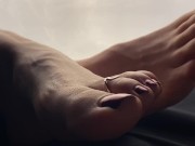  ASMR: SEXY FEET, CHAMPAGNE & LICKING 5/16