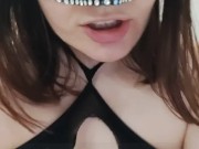 Жёсткий трах и море сквирта на кровати в отеле 14/16