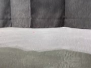 Возбужденная в примерочной красотка оттрахала себя огромным фаллосом 3/16