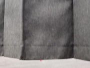 Возбужденная в примерочной красотка оттрахала себя огромным фаллосом 4/16