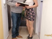 Surprise handjob for a delivery guy as tip 3/16