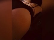 Le voisin baise ma petite chatte - anulingus et footjob voisine  4/16