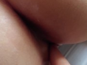 Je me fais prendre en levrette et me jouit dans le cul 9/16