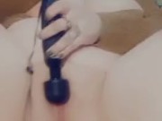 A blunt, A wand, and a phat horny mom! 10/16