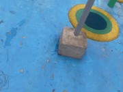 No la dejo ejercitarse tranquila, jajaja 13/16