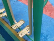 No la dejo ejercitarse tranquila, jajaja 9/16